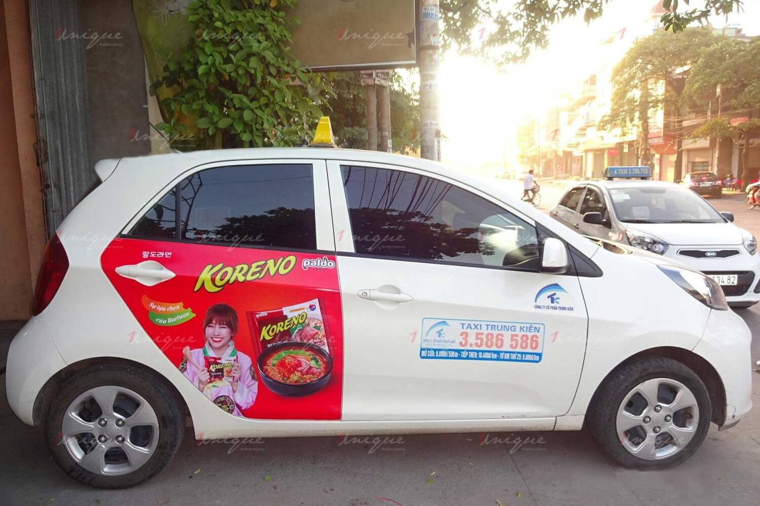 quảng cáo taxi