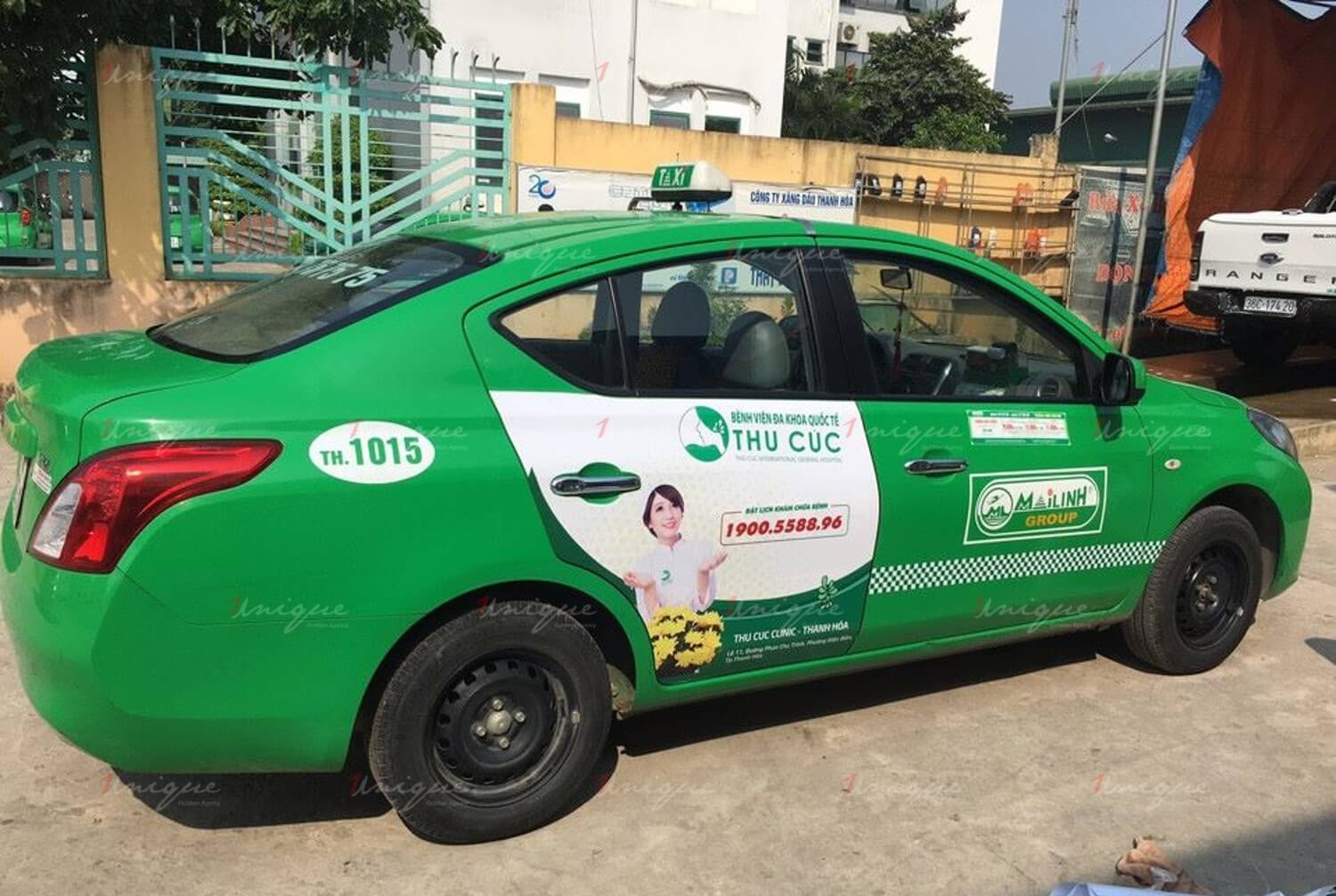 quảng cáo taxi