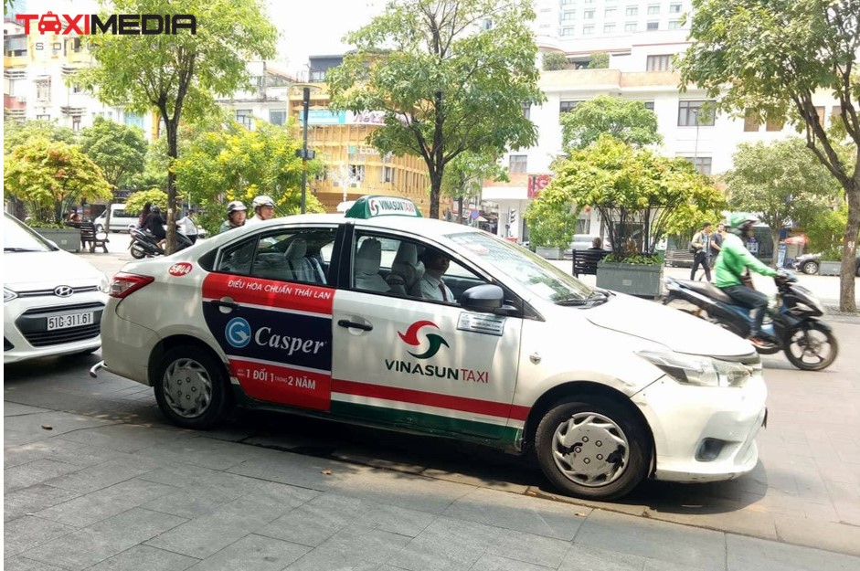 quảng cáo trên taxi vinasun