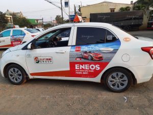 ENEOS quảng cáo trên xe taxi