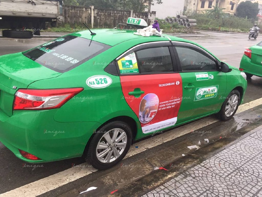 Techcombank phủ sóng thương hiệu với chiến dịch quảng cáo trên taxi